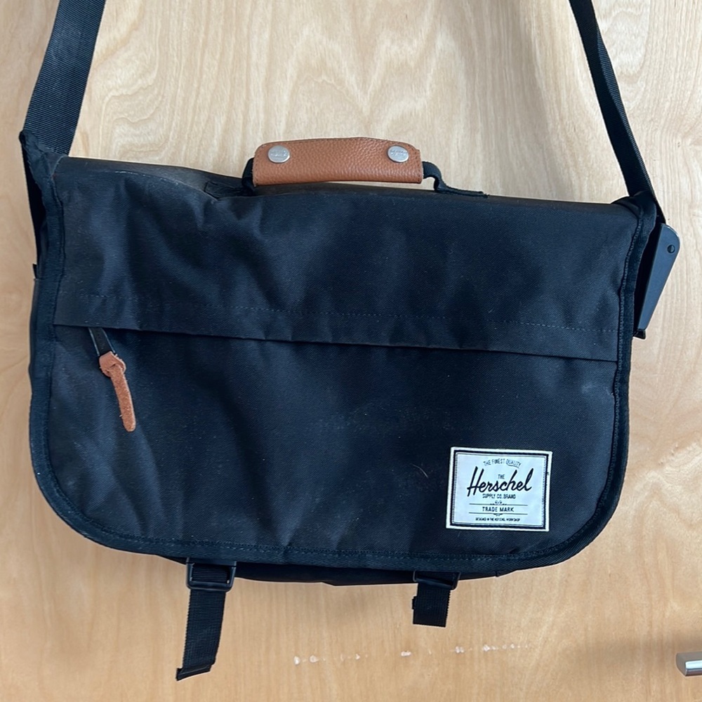 Herschel Computer Messenger Bag